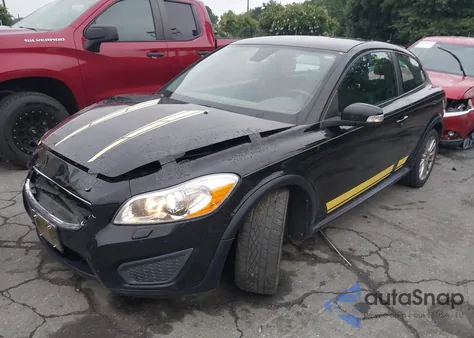2012 Volvo C30 T5 z USA, uszkodzony, nr VIN YV1672MK1C2279846